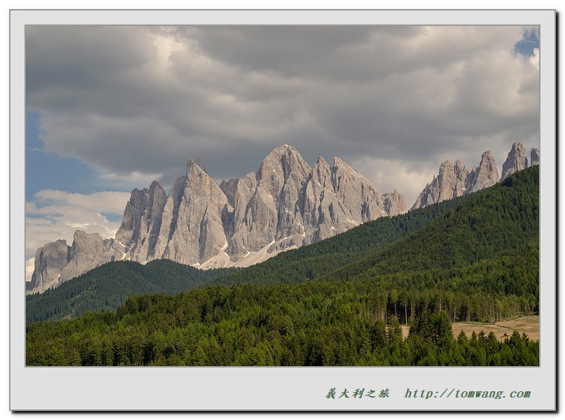 _UA34943.jpg
